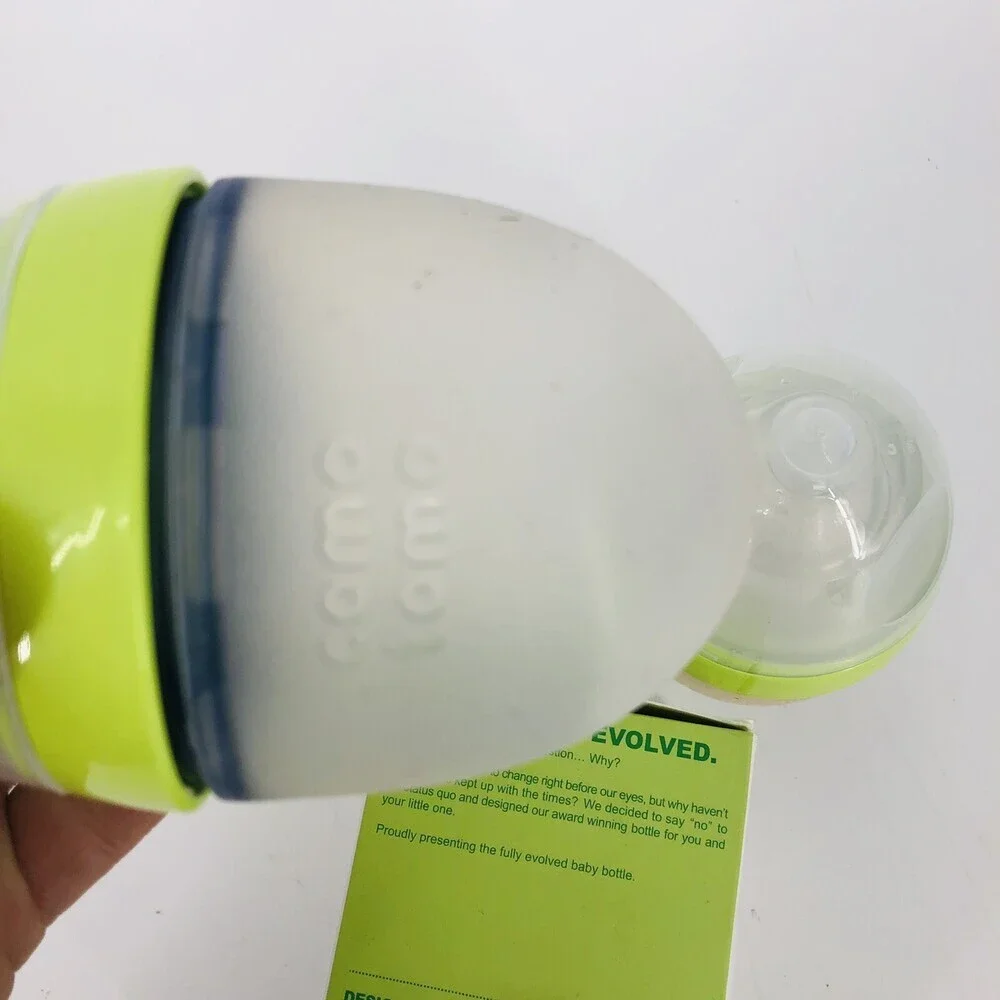 3 Pack Comotomo 0-3 Months Slow Flow 5 fl oz Silicone Baby Bottles Green
